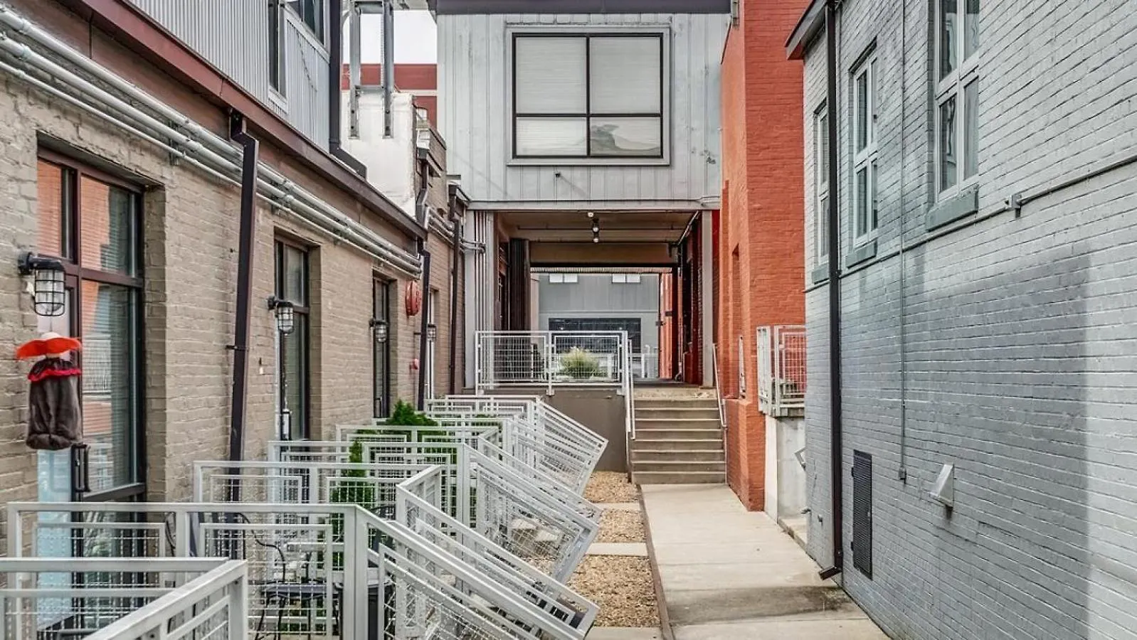 Landing At Hopper Lofts - 1 Bedroom In Manchester Richmond USA