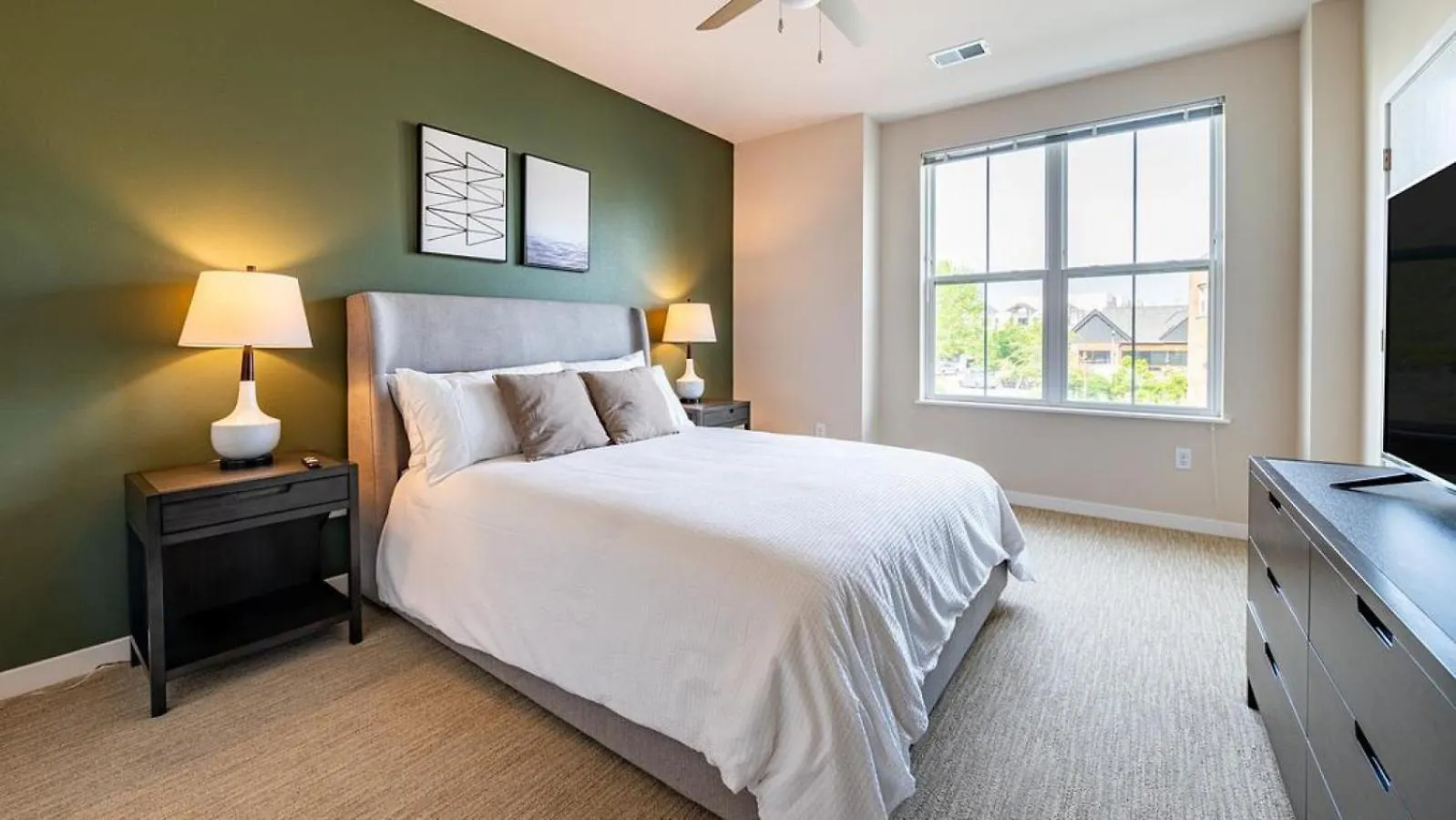 Landing At Hopper Lofts - 1 Bedroom In Manchester Richmond Apartment